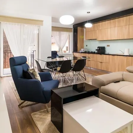 Dumbrava Residence-3
